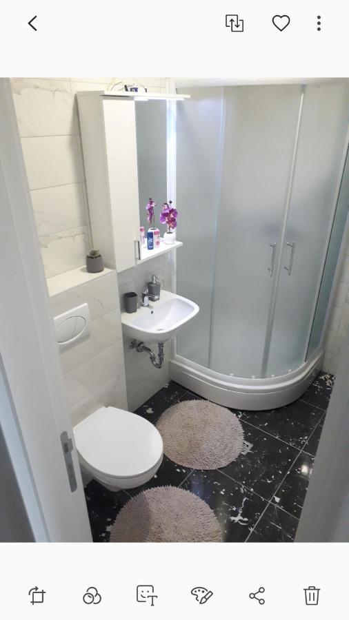 Studio Apartman Promenada サラエヴォ エクステリア 写真